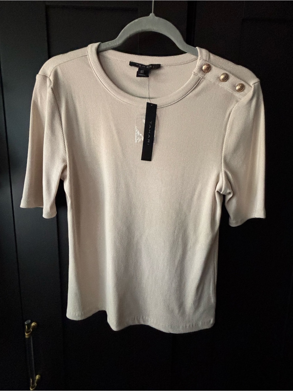 Tahari Cream Short Sleeve Ribbed Top with Shoulder Buttons